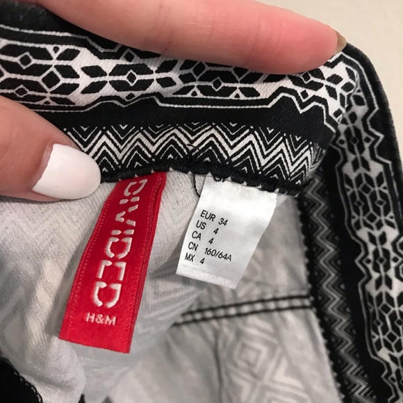 H&M Aztec Print Skirt - Picture 2 of 3